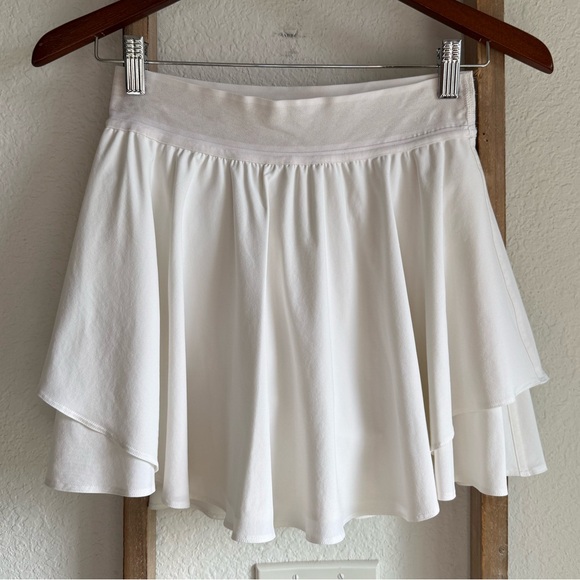 lululemon athletica Pants - Lululemon Court Revival High Waist Skort in White Sz: 4